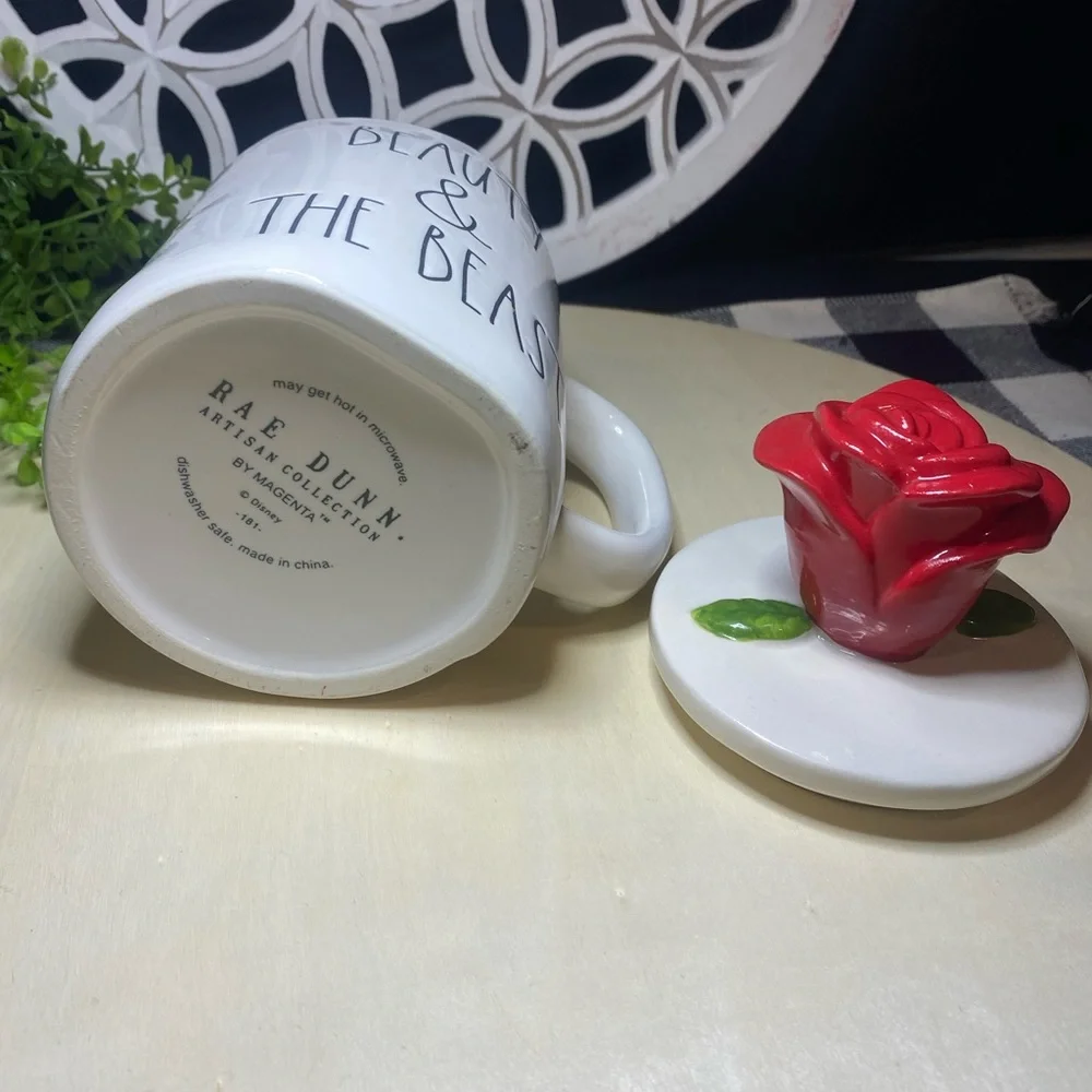 Rae Dunn‎ Disney Princess Beauty & The Beast Rose Topper Mug Belle White
